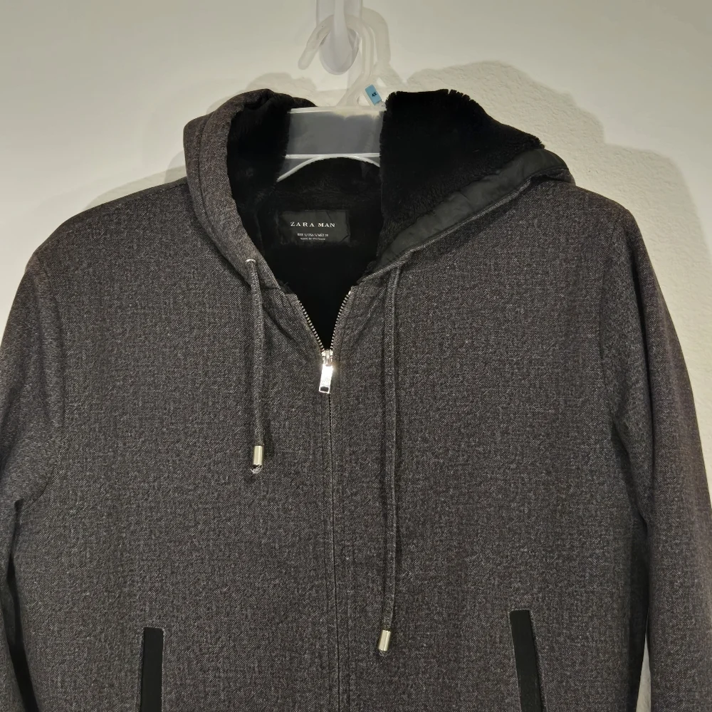 Zara Men's Gray Sweater Jacket Size S